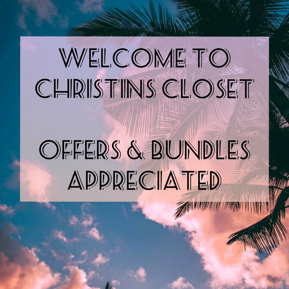 Christins Closet🎀